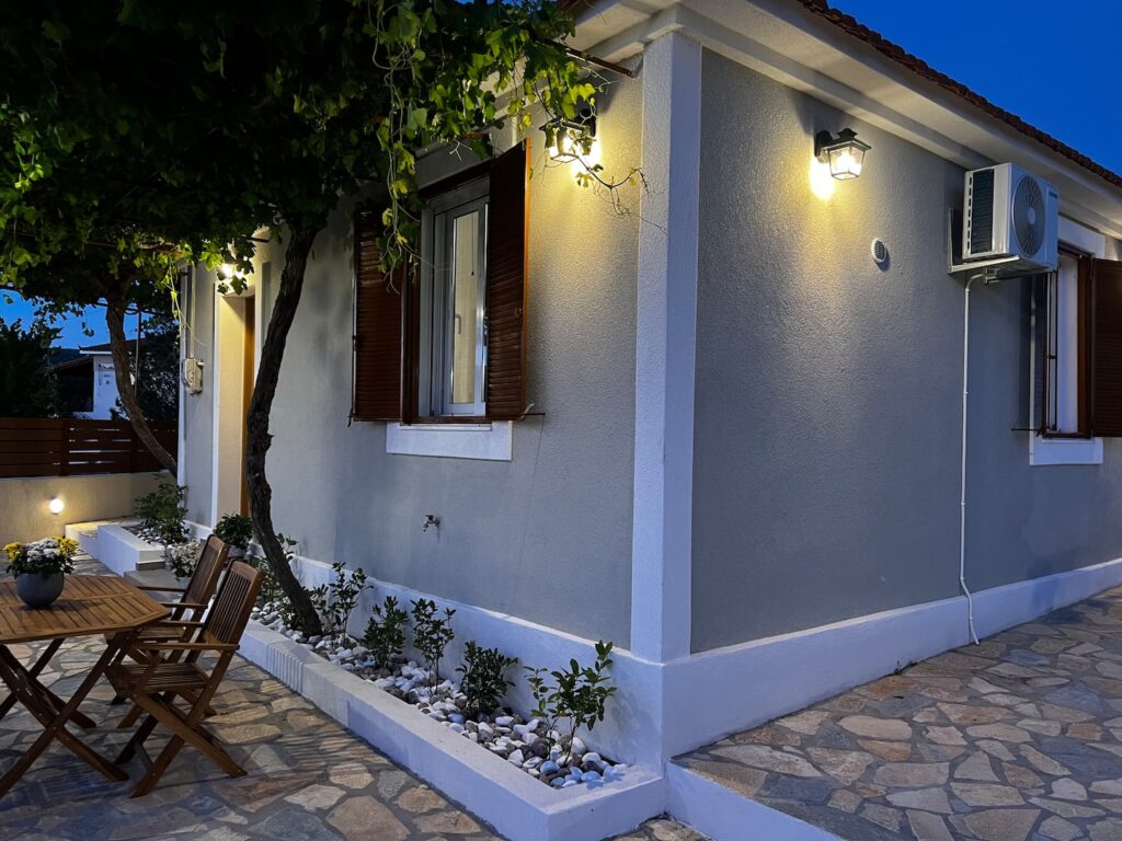 The house in the evening