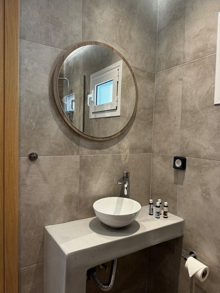 Washbasin